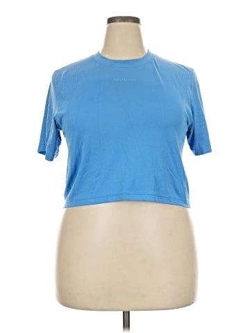 Lululemon Athletica Active T-Shirt (view 1)