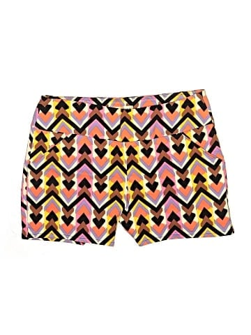 Versona Shorts (view 1)