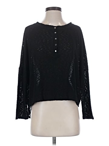 Urban Outfitters Pullover Sweater (view 1)