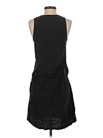 Arc'teryx Casual Dress (view 2)