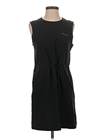 Columbia Casual Dress (view 1)