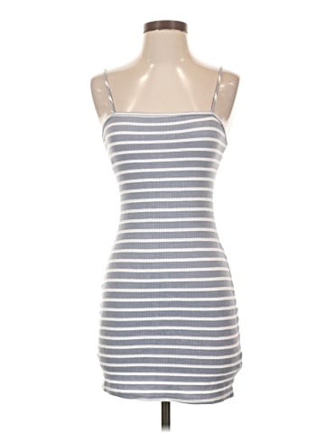 Forever 21 Casual Dress (view 1)