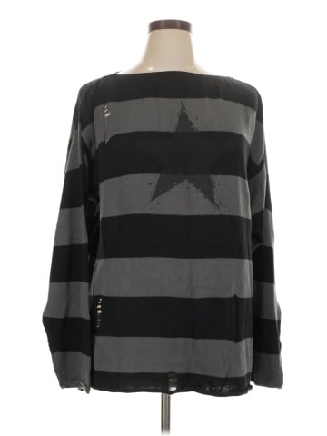 Hot Topic Pullover Sweater (view 1)