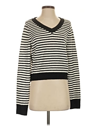 American Eagle Outfitters Pullover Sweater (view 1)