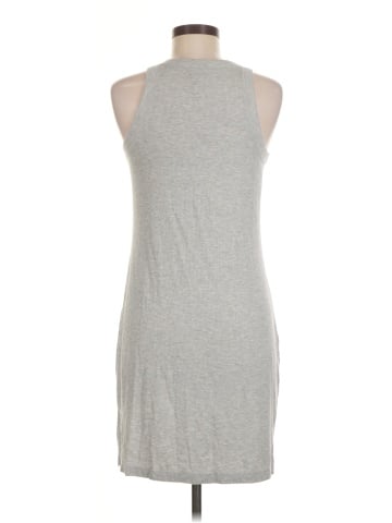 Gap Sleeveless T-Shirt (view 2)