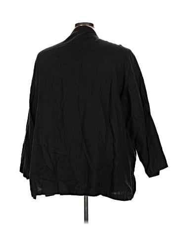 Silhouettes 3/4 Sleeve Button-Down Shirt (view 2)