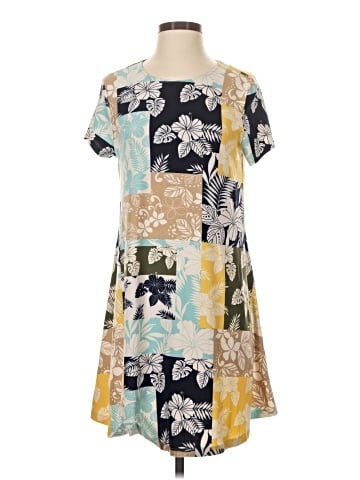 Harlow & Rose Casual Dress (view 1)