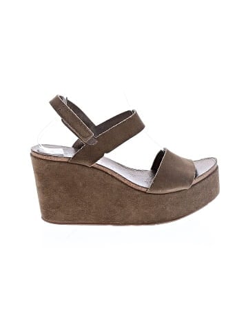 Pedro Garcia Wedges (view 1)
