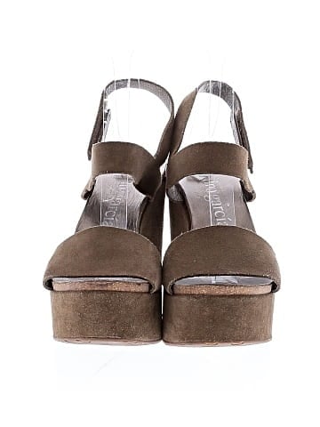 Pedro Garcia Wedges (view 2)