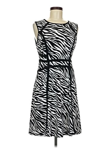 Versona Casual Dress (view 1)