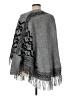 Hem & Thread Gray Poncho Size Med - Lg - photo 2