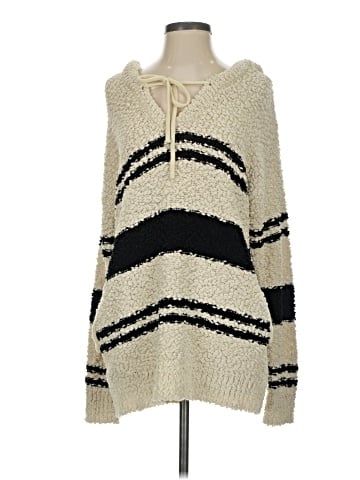 Davi & Dani Pullover Sweater (view 1)
