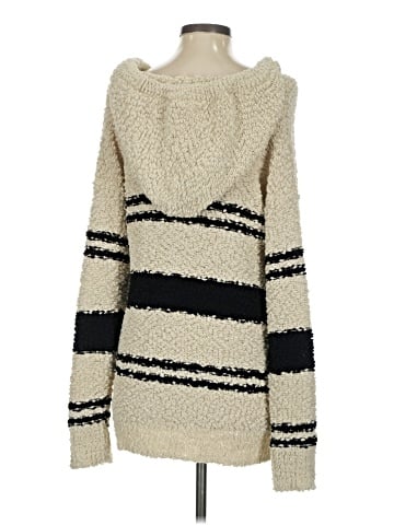 Davi & Dani Pullover Sweater (view 2)