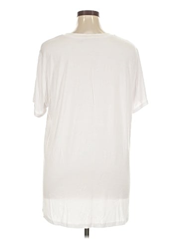 Amaryllis Short Sleeve T-Shirt (view 2)