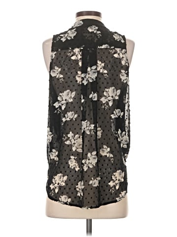 Veronica M. Sleeveless Blouse (view 2)