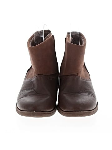 OshKosh B'gosh Ankle Boots (view 2)