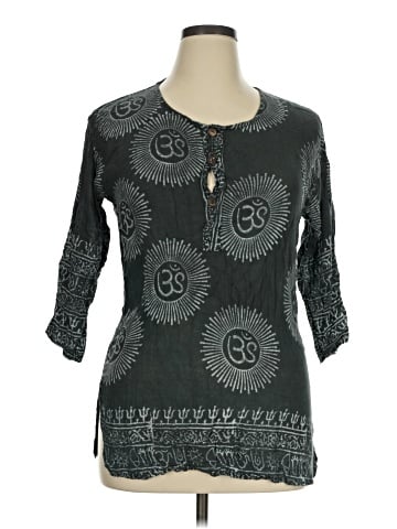 Earthbound Trading Co. 3/4 Sleeve Blouse (view 1)