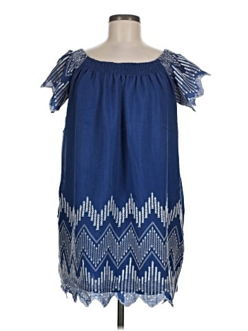 Romeo & Juliet Couture Casual Dress (view 1)