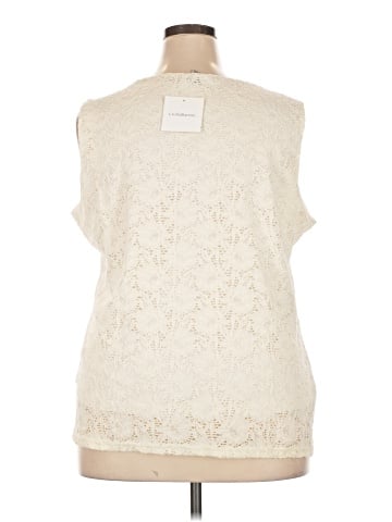 Croft & Barrow Sleeveless Blouse (view 2)