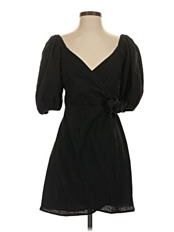 Abercrombie & Fitch Cocktail Dress (view 1)