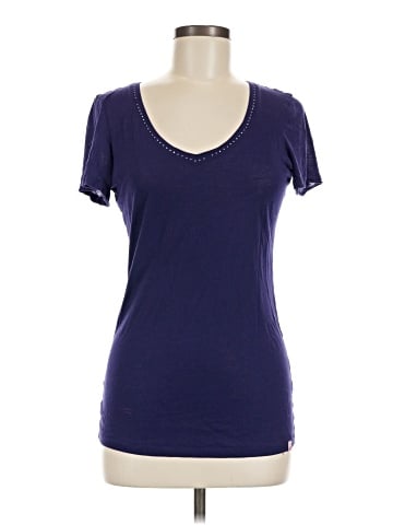 Victoria's Secret Short Sleeve T-Shirt (view 1)
