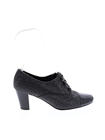 Relativity Heels (view 1)