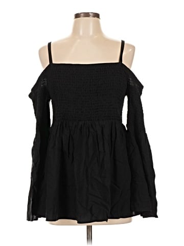 Torrid 3/4 Sleeve Top (view 1)