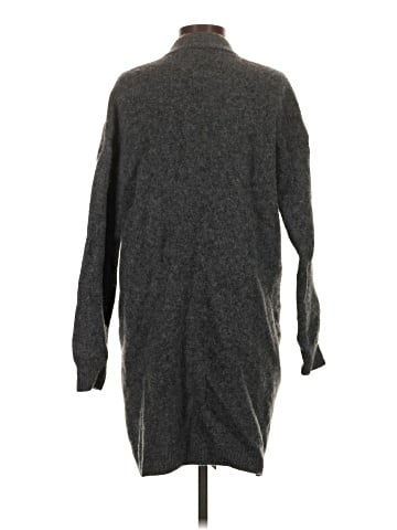 Uniqlo Wool Cardigan (view 2)