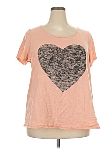 Ellos Short Sleeve T-Shirt (view 1)