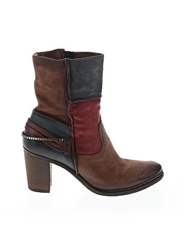 MJUS Ankle Boots (view 1)