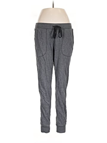 Amazon Essentials Casual Pants (view 1)