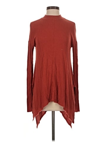 Sun & Shadow Long Sleeve Top (view 1)