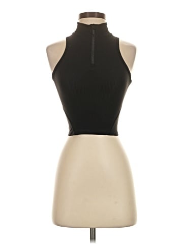Lululemon Athletica Tank Top (view 1)