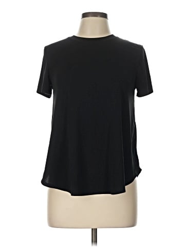 Lululemon Athletica Short Sleeve T-Shirt (view 1)