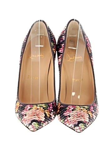 Christian Louboutin Quilted Pigalle Follies 100mm PUmps (view 2)