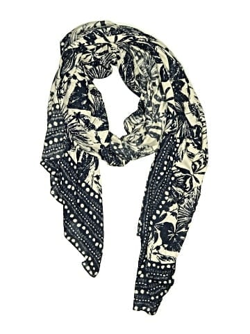 Saachi Wrap (view 1)