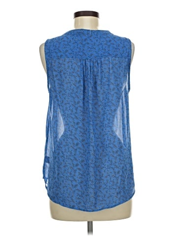 Fun2Fun Sleeveless Blouse (view 2)
