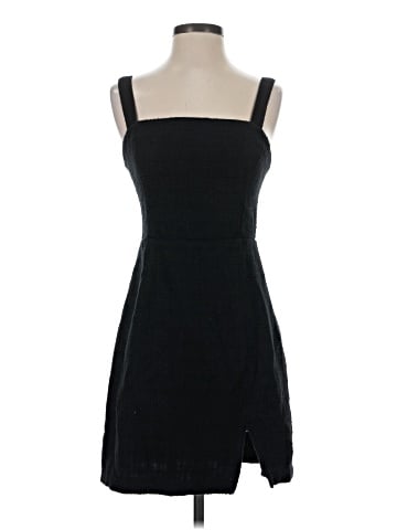 Abercrombie & Fitch Cocktail Dress (view 1)