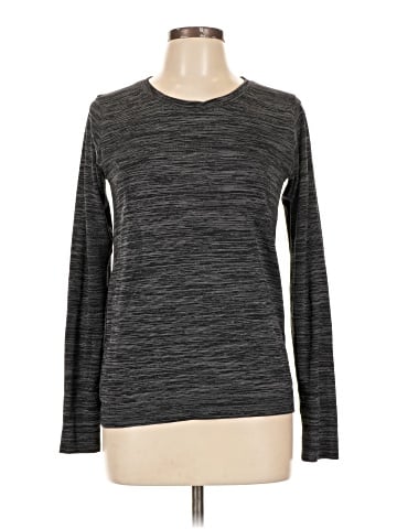 Lululemon Athletica Long Sleeve T-Shirt (view 1)