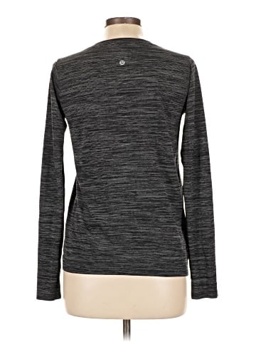 Lululemon Athletica Long Sleeve T-Shirt (view 2)