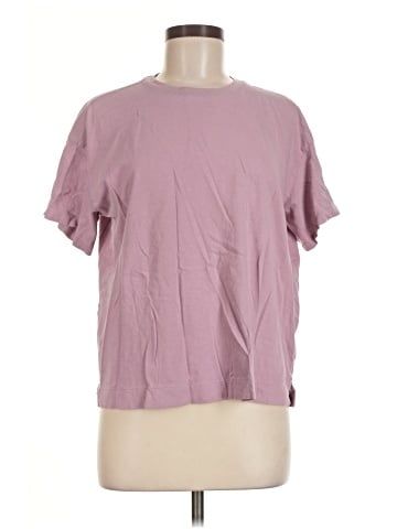 Old Navy Short Sleeve T-Shirt (view 1)