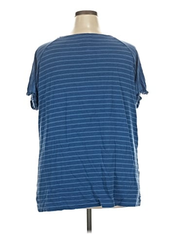 Lyssé Short Sleeve T-Shirt (view 2)