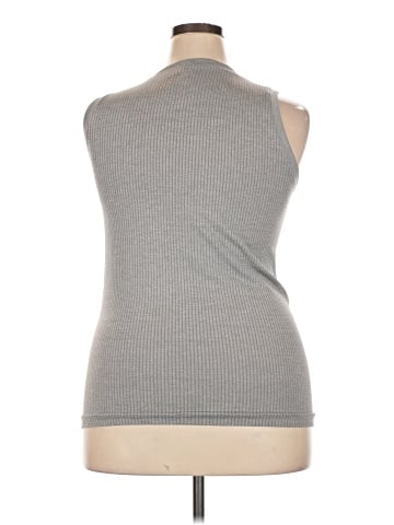 GAIAM Sleeveless T-Shirt (view 2)