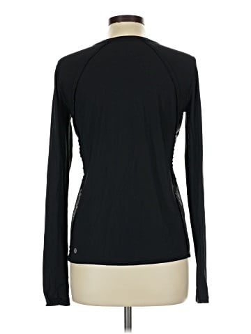 Lululemon Athletica Long Sleeve T-Shirt (view 2)
