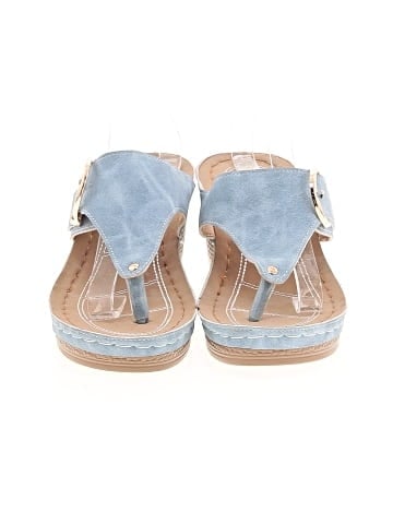 Unbranded Wedges (view 2)