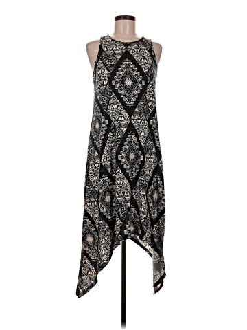 Xhilaration Cocktail Dress (view 1)