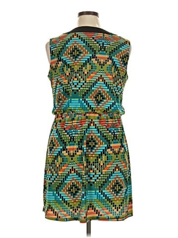 Emma & Michele Casual Dress (view 2)