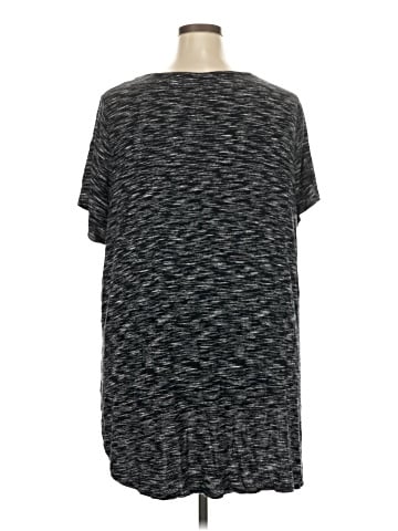 Apt. 9 Poncho (view 2)