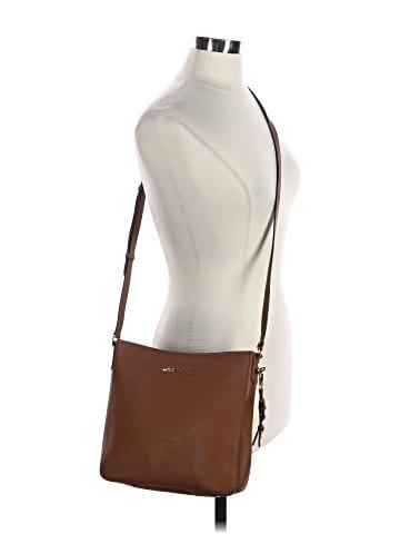 MICHAEL Michael Kors Leather Crossbody Bag (view 2)
