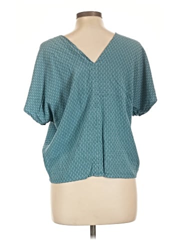 Fun2Fun Short Sleeve Blouse (view 2)
